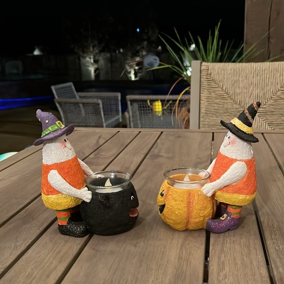 Two Halloween candle holders ~ candy corn little characters with hats! - Picture 5 of 12